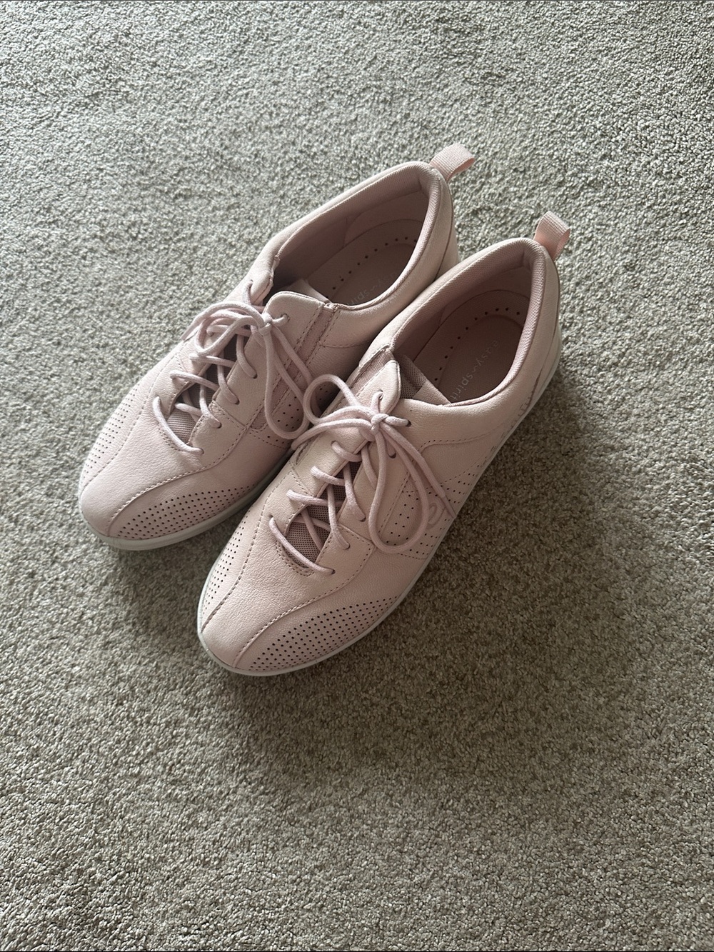 Easy Spirit Blush Pink Women's Lace-Up Sneakers size 10